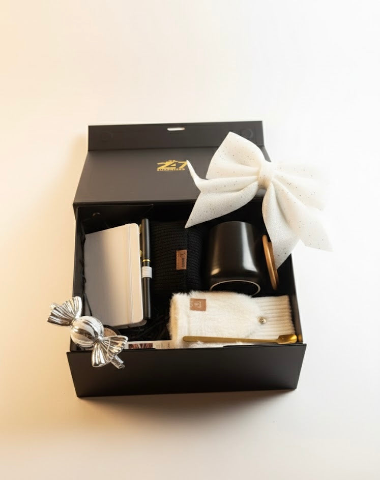 Noir Frost (Black + White): Standard Box