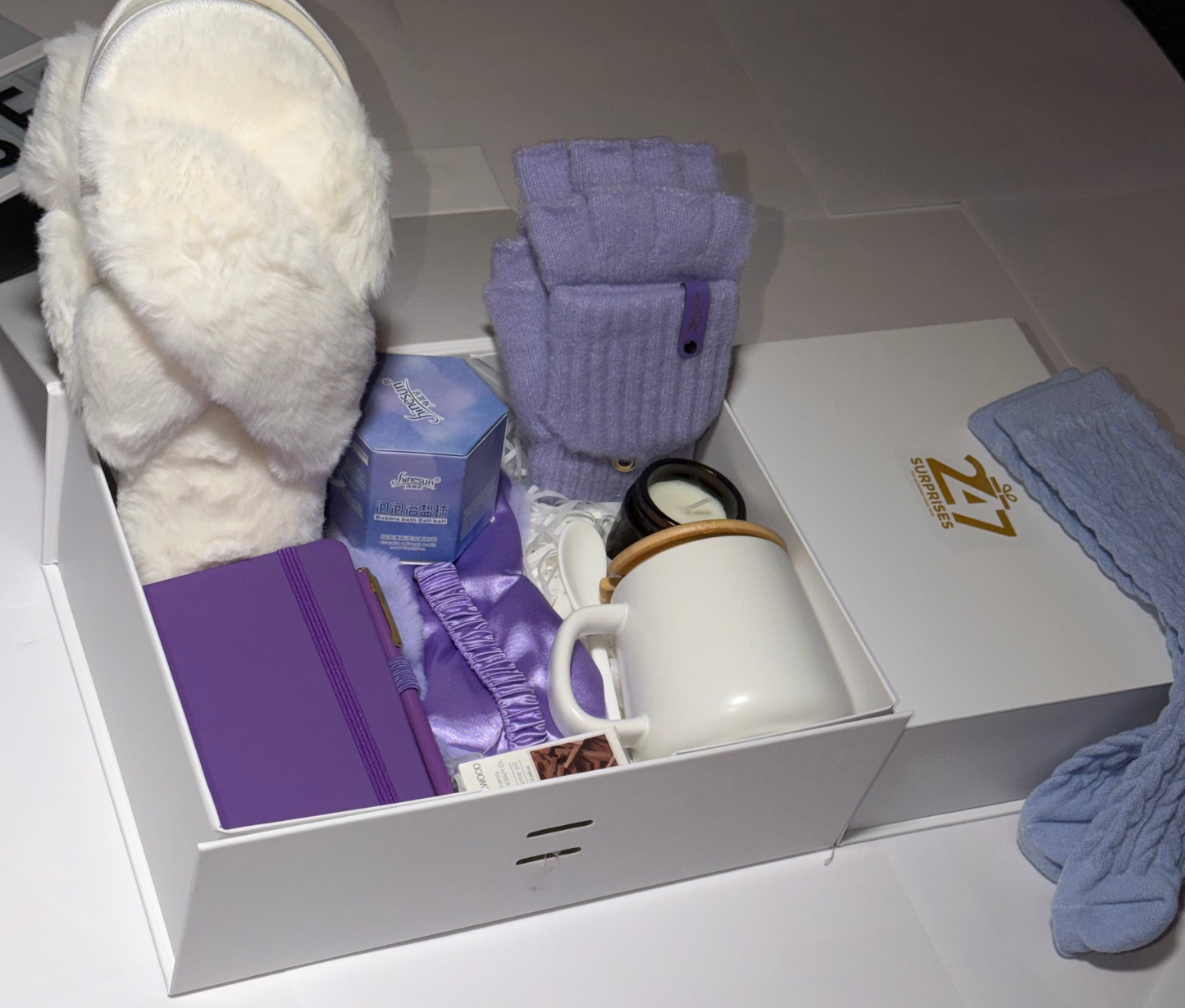 Lavender Frost (White + Purple): Standard Box