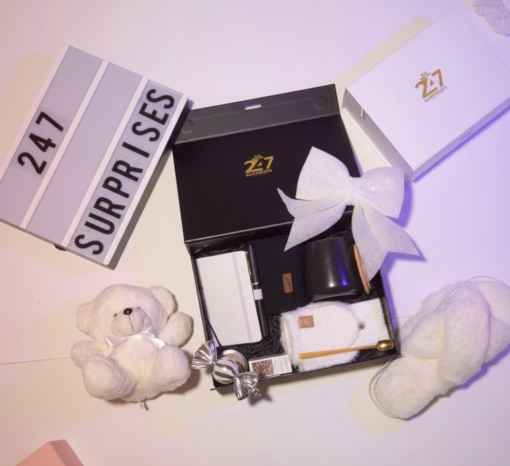 Noir Frost (Black + White): Standard Box