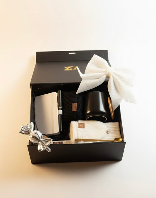 Noir Frost (Black + White): Standard Box